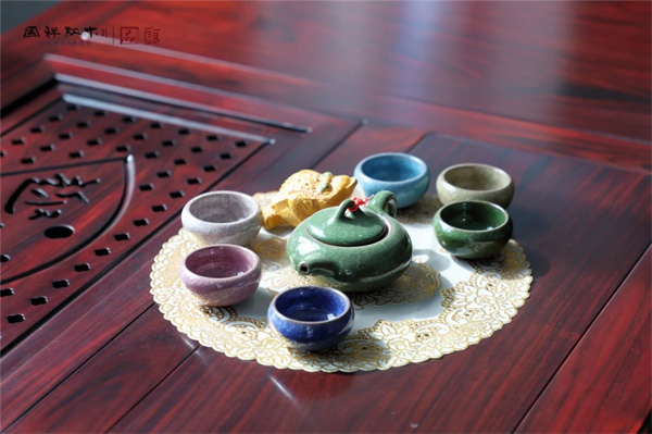 紅木家具十大影響力國祥紅木：中式茶室，待客聊天的好地方